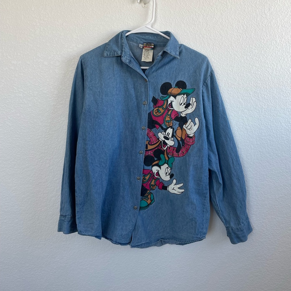 Vintage Classic Disney Fort Wilderness Camping Blue Button Down Shirt